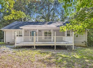 7306 Lucky Ln SE, Acworth, GA 30102