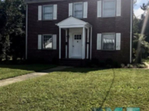 226 Windsor St, South Hill, VA 23970