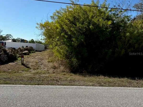 2049 Cornelius Blvd #129, Pt Charlotte, FL 33953