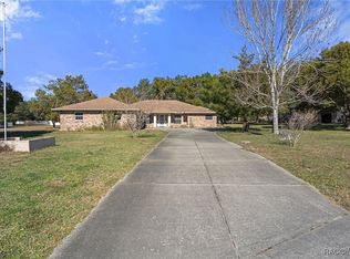 3706 S Blue Sky Point, Homosassa, FL 34448