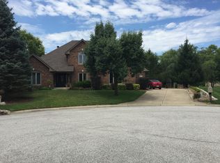 2426 Dry Ridge Ct, Greenwood, IN 46143