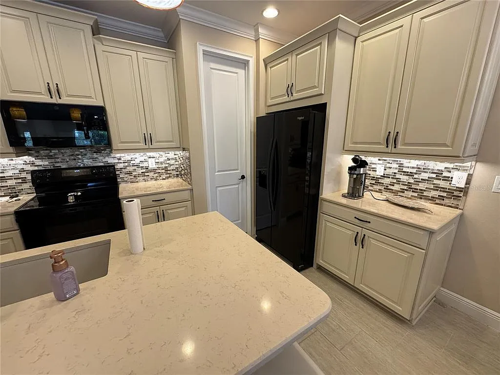 2 bed, 2.0 bath, 1629 sqft, $3,250 — Photo 4