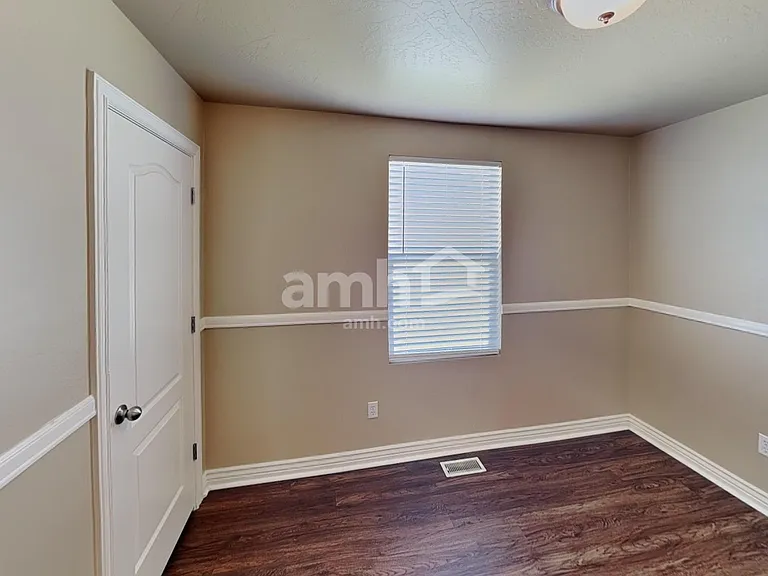 1449 S 2490 E — Photo 19