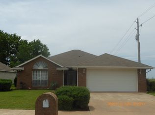 4704 SW Malcom Rd, Lawton, OK 73505