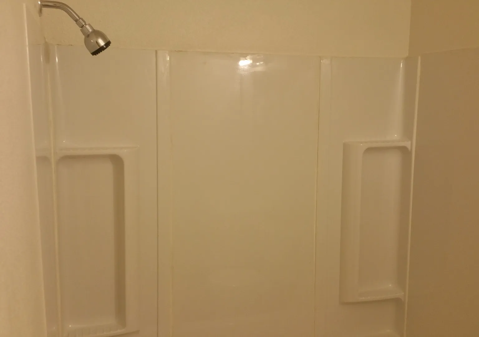 1 bed, 550 sqft, $850 — Photo 2