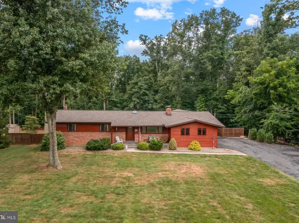 5344 Wendy Rd, Eldersburg, MD 21784