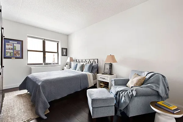 Sold by Stribling | media 39