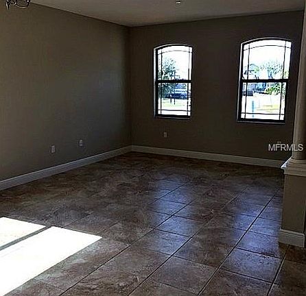 5th image of 814 Vino Verde Cir