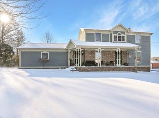 5749 Leffingwell Rd, Canfield, OH 44406