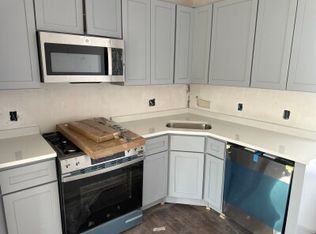 10 Hunting St #4, Cambridge, MA 02141