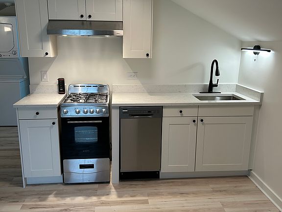 2nd image of 317 S 2nd St #B