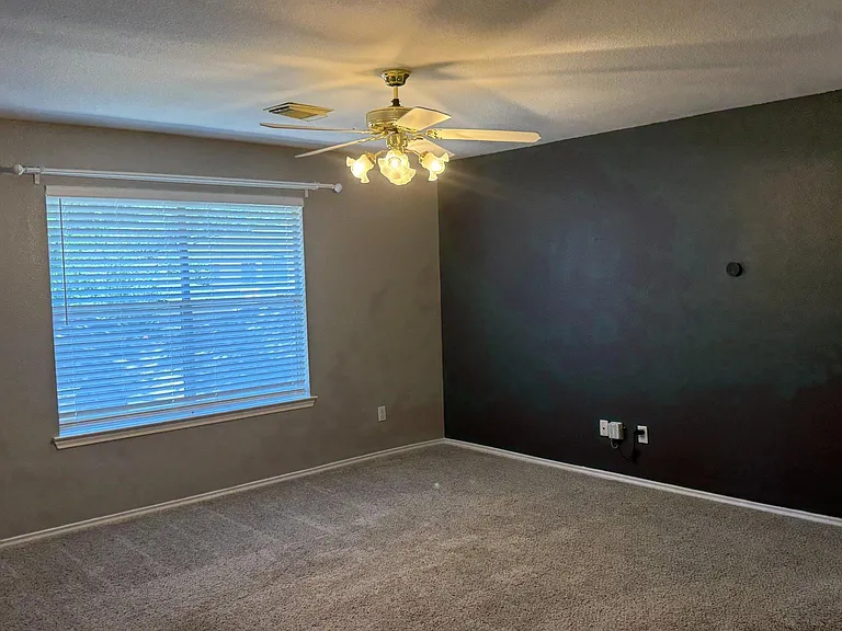 7319 Mountain Valley Dr — Photo 14