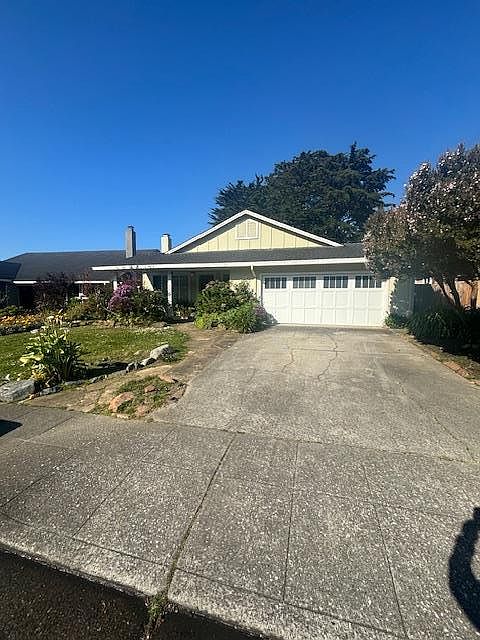 1st image of 131 Harbour Dr