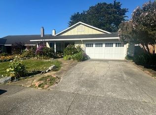 131 Harbour Dr, Half Moon Bay, CA
