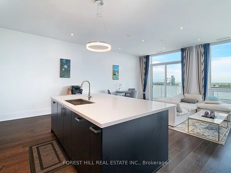 101 Erskine Ave #Penthouse 12 — Photo 7