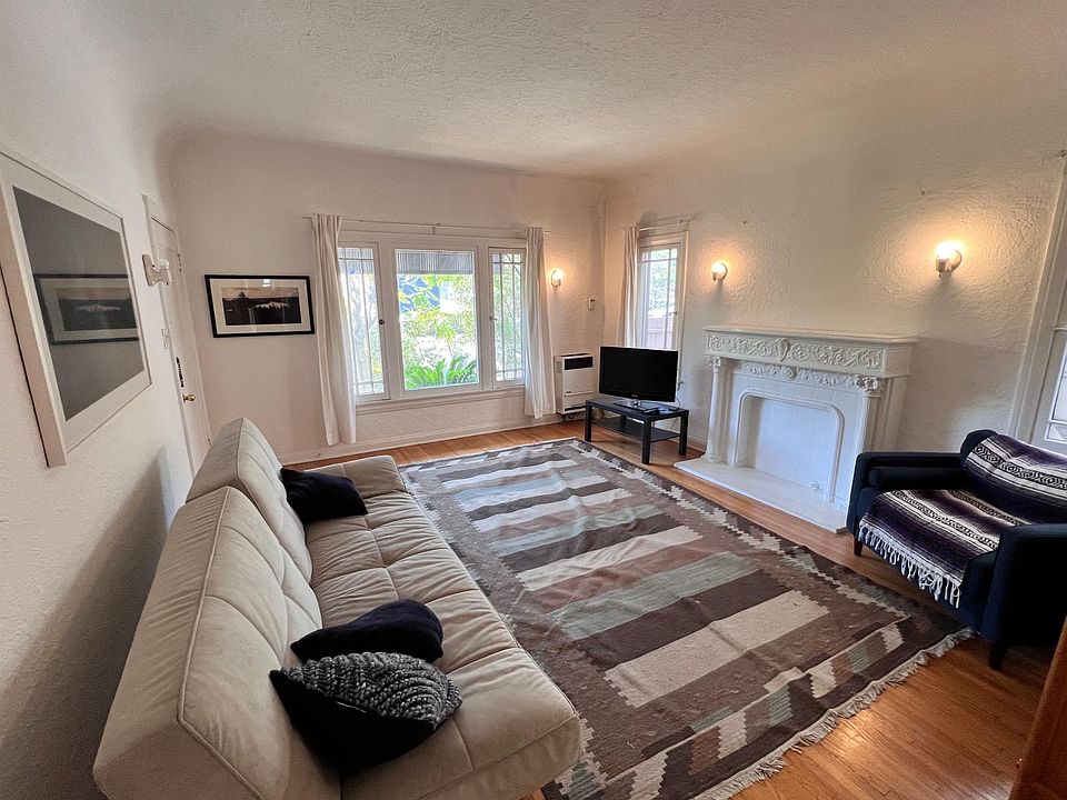 1st image of 812 N Edinburgh Ave #1