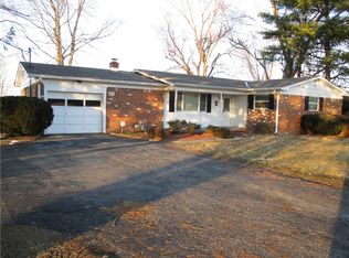 556 E 1000 N, Fortville, IN 46040