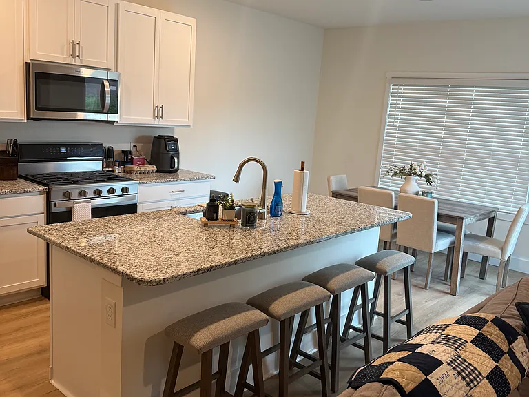 2432 Limelight Ln — Photo 5