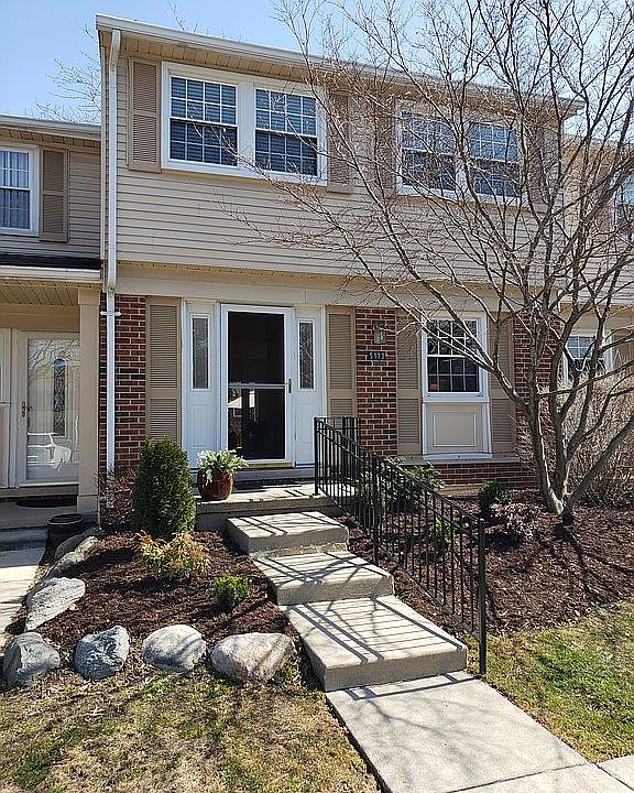 1st image of 5113 Buckingham Place Drive #401