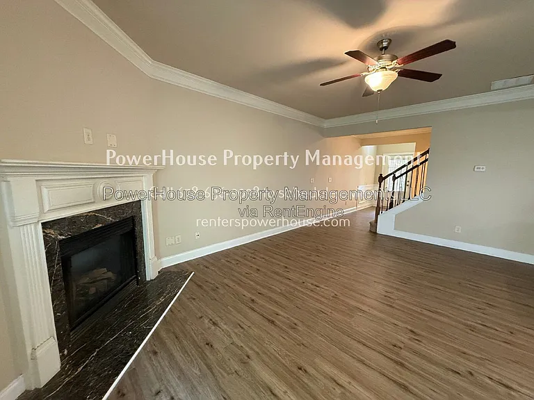 1045 Township Cir — Photo 21