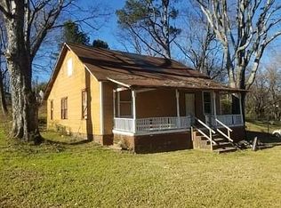 1109 Military Rd, Florence, AL 35630