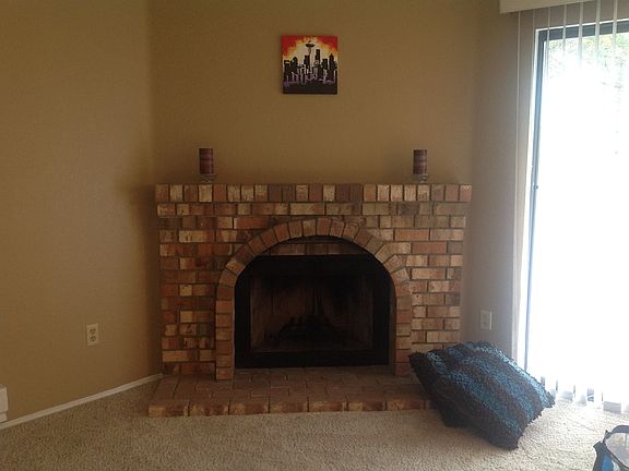 4th image of 12717 NE 116th St APT D202
