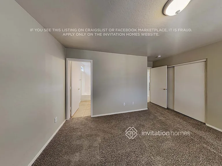 12849 W Paradise Dr — Photo 10