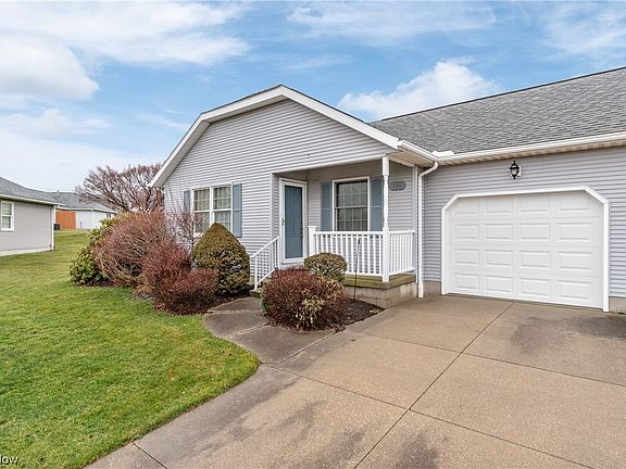 3rd image of 331 W Heatherwood Dr
