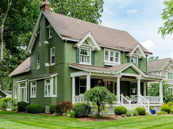 212 Miami Ave, Terrace Park, OH 45174