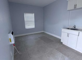 221 N H St APT 1, Lake Worth, FL 33460