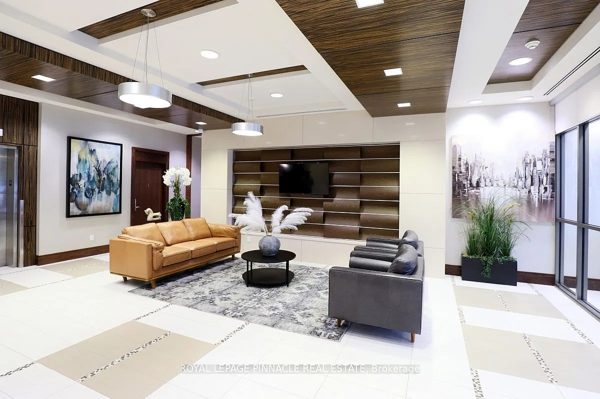 2 bed, $2,400 — Photo 3