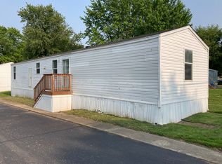 637 Brandywine Ln, Jacksonville, IL 62650