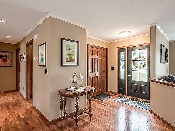 4th image of 1205 William St
