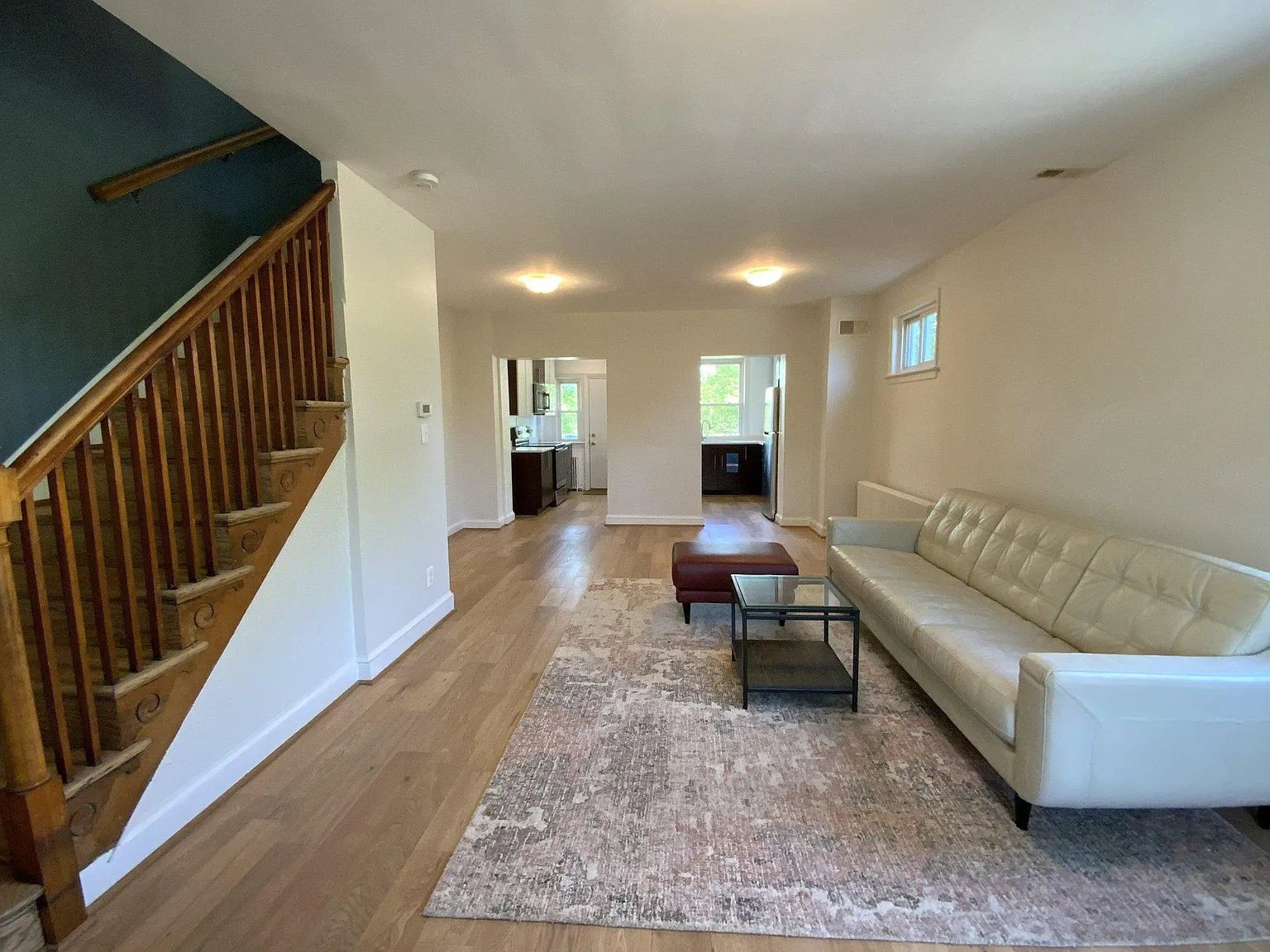 3 bed, 2.0 bath, 1796 sqft, $4,750 — Photo 4