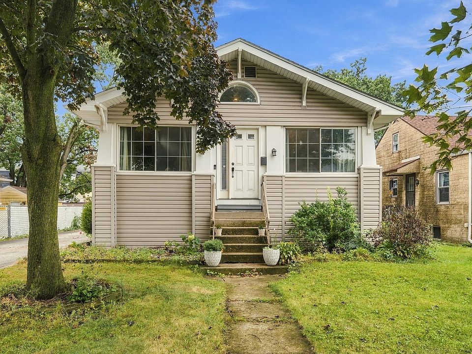 1st image of 18232 Walter St