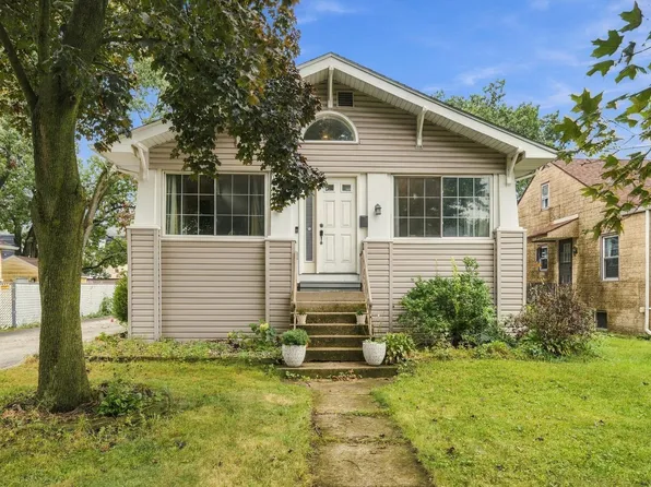 18232 Walter St, Lansing, IL 60438