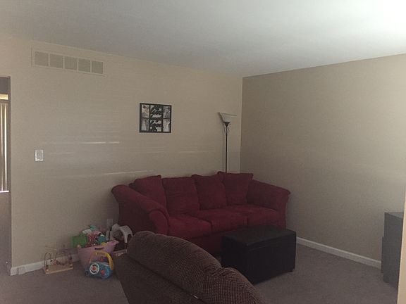 3rd image of 24812 Olde Orchard St #9