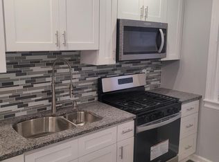 305 Greenway Ave, Darby, PA 19023