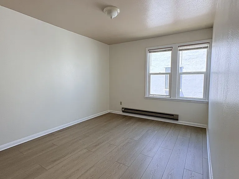 306 Alder St #3 — Photo 4