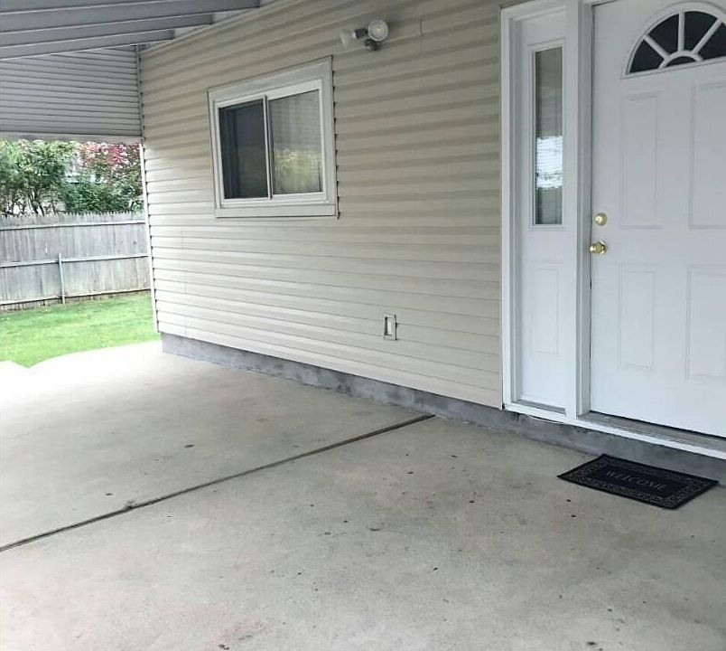 1st image of 75 Marine St