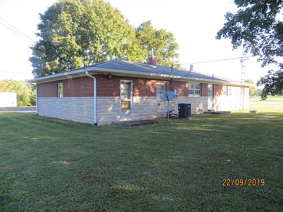 Real brick/stone exterior 