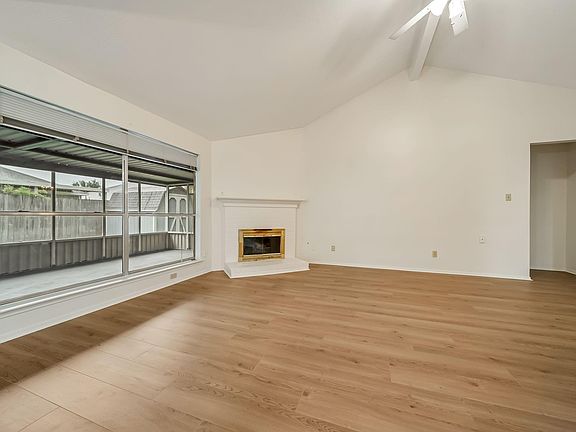 5th image of 24006 Goodfellow Dr