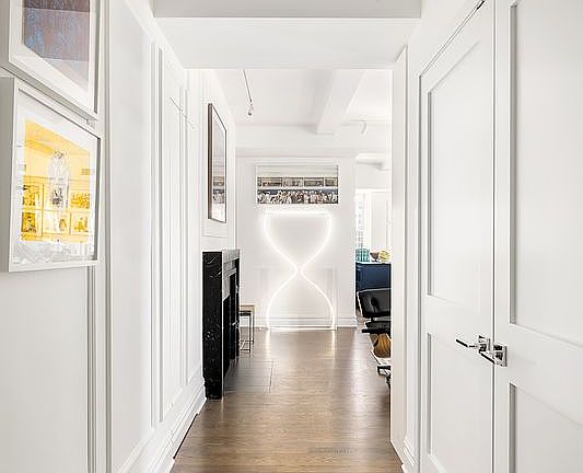 3rd image of 25 5th Ave APT 14C