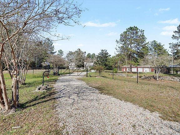 2nd image of 2184 Tram Rd