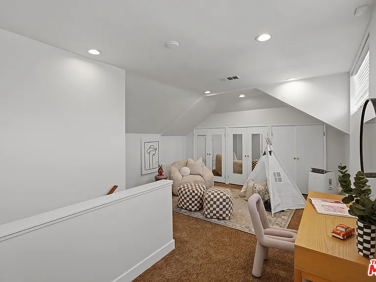8416 Skyline Dr — Photo 41