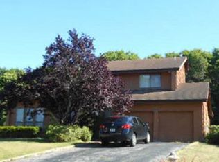 59 Timber Ridge Dr, Commack, NY 11725