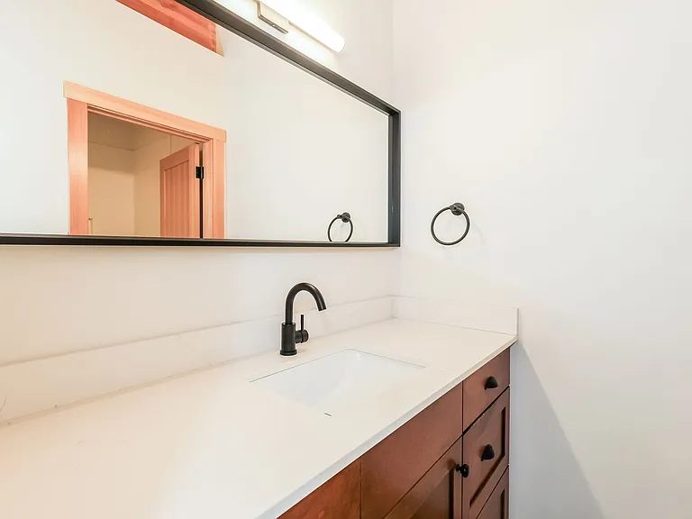 1515 N Rosa Parks Way — Photo 27