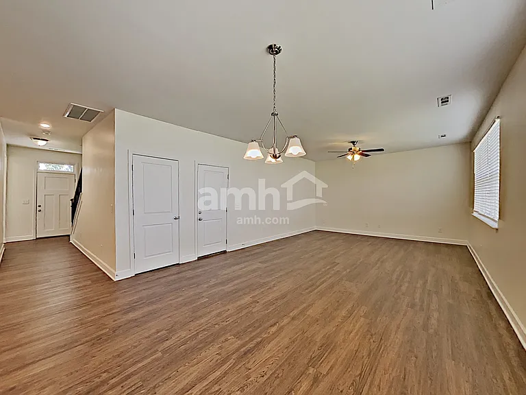 4900 Horatio Ct — Photo 8