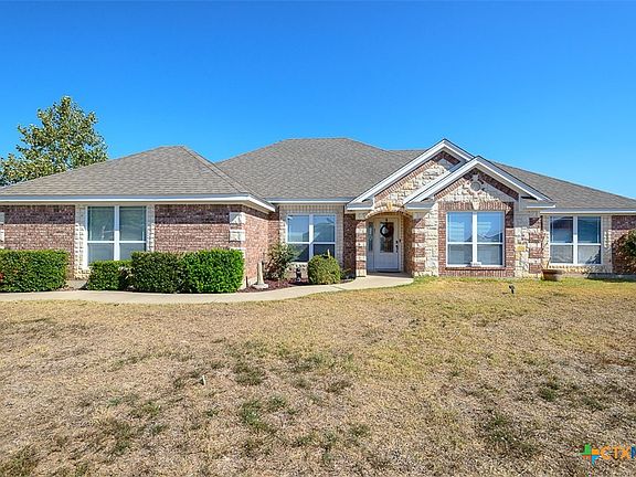 3rd image of 130 Coleton Dr