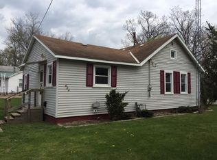 424 Forest St, Three Rivers, MI 49093